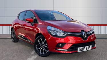 Renault Clio 0.9 TCE 75 Play 5dr Petrol Hatchback